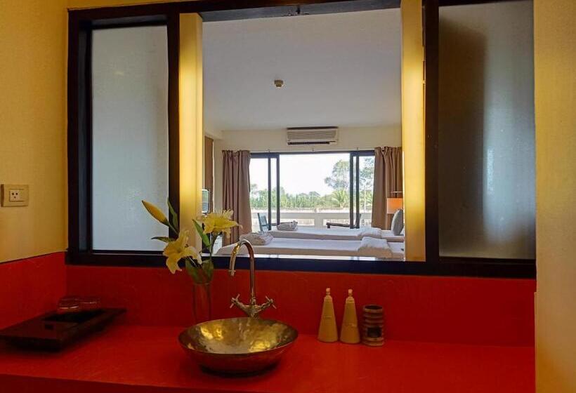 豪华三人间, Amarin Samui Hotel   Sha Plus Certified