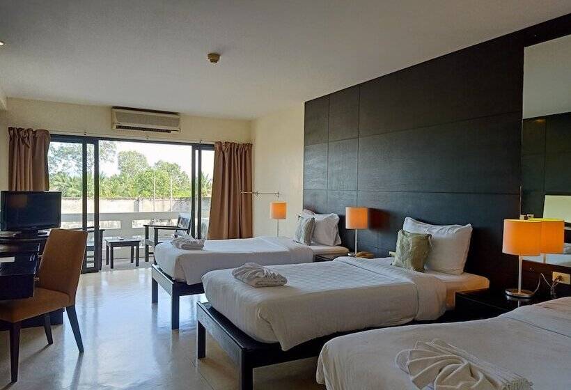 豪华三人间, Amarin Samui Hotel   Sha Plus Certified