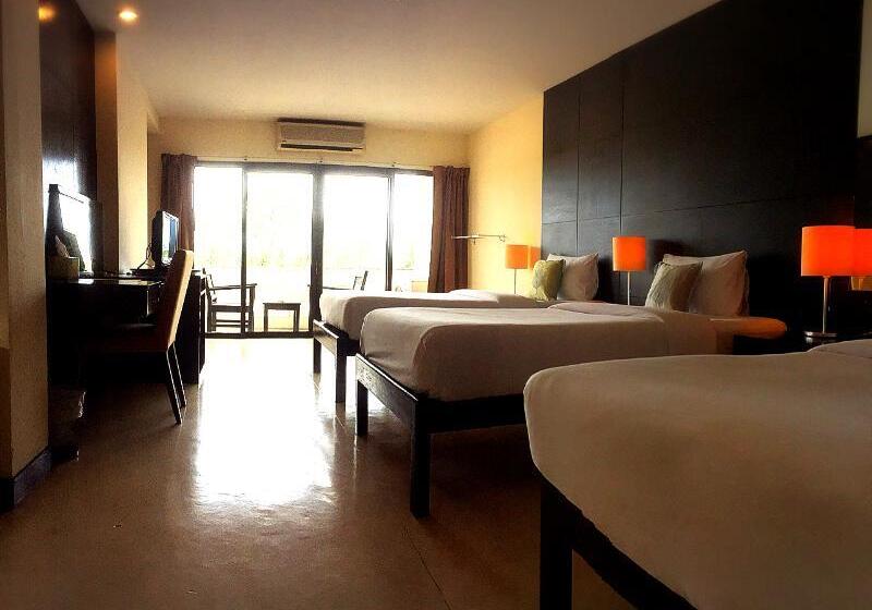 豪华三人间, Amarin Samui Hotel   Sha Plus Certified