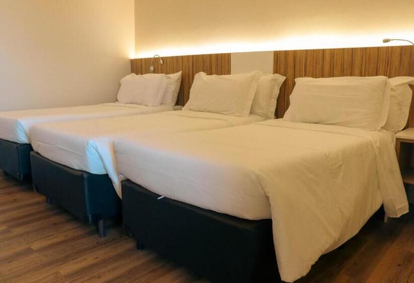 Трехместный Номер Superior, Quality Hotel Aracaju