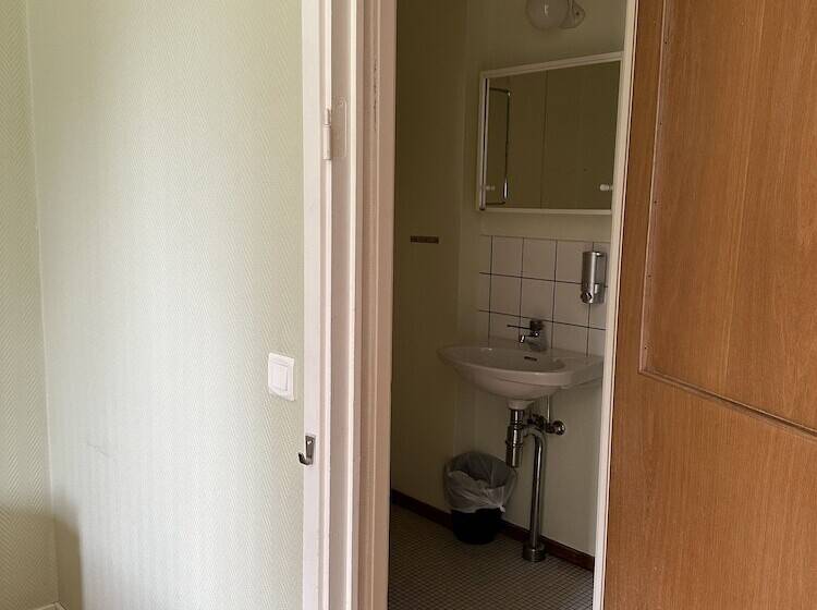 带1个卧室的公寓, Brålanda Hotell Och Vandrarhem