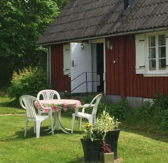 标准间, Swedish Idyll