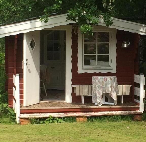 غرفة قياسية فردية حمام مشترك, Swedish Idyll