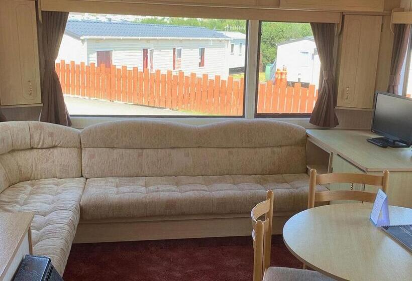 Дом 3 Спальни, Fishguard Holiday Park
