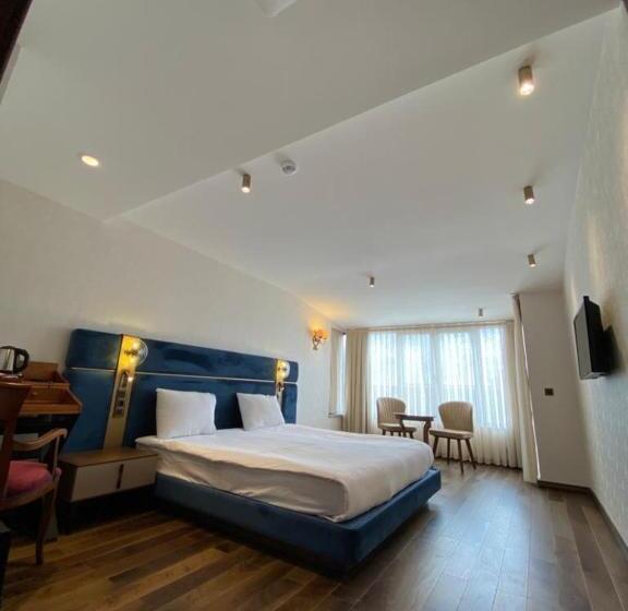 اتاق لوکس با چشم‌انداز دریا, Armagrandi Spina Hotel Special Category