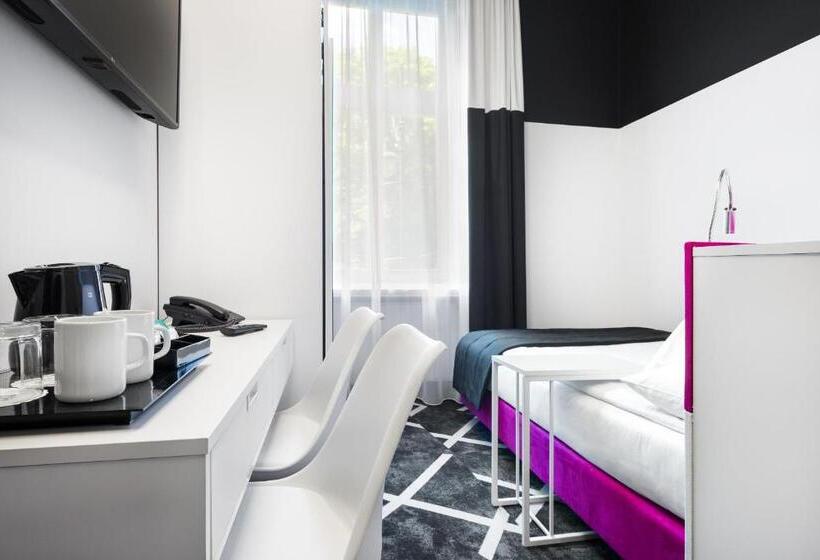 Номер Премиум Индивидуальный, Best Western Plus Krakow Old Town