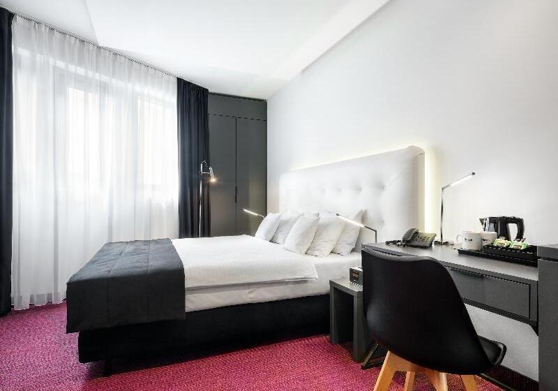 Номер Премиум Индивидуальный, Best Western Plus Krakow Old Town