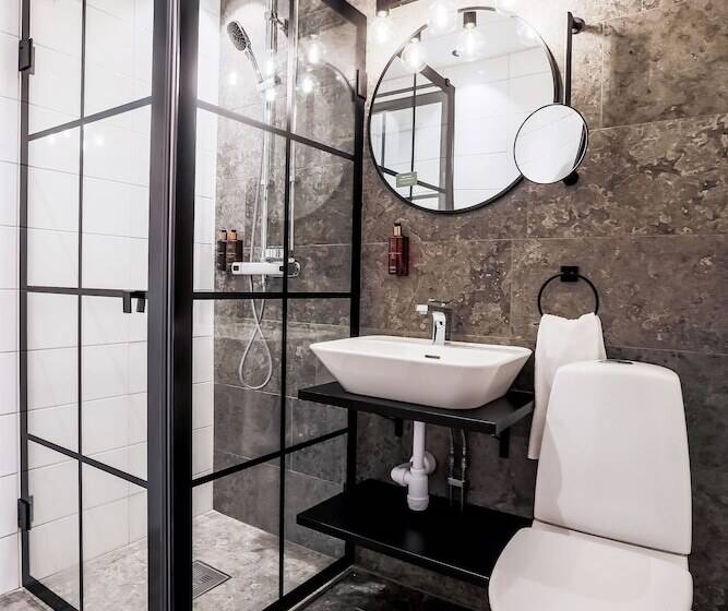 Номер Стандарт, Clarion Collection Hotel Cardinal