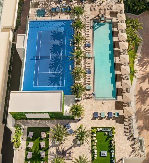 2 Bedrooms Suite Sea View, Hyde Beach House