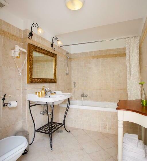 آپارتمان 2 خوابه با چشم‌انداز دریا, Villa Bellevue Portoroz Portorose