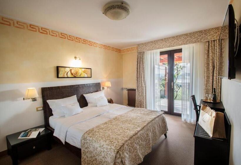آپارتمان 2 خوابه با چشم‌انداز دریا, Villa Bellevue Portoroz Portorose