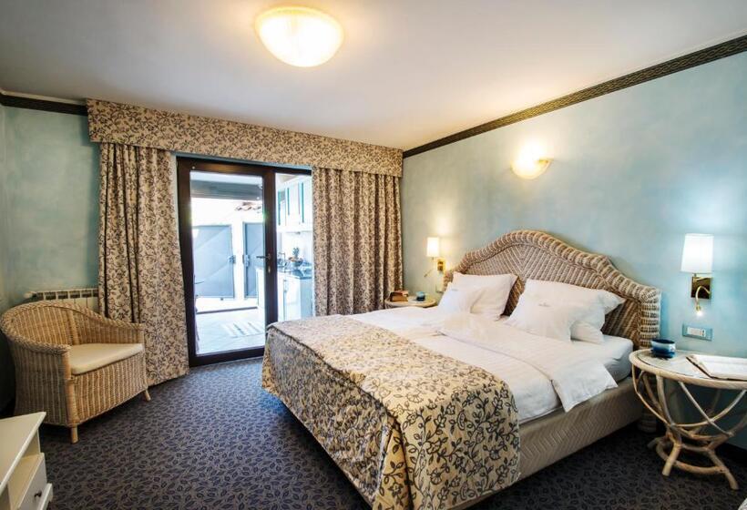 آپارتمان 1 خوابه با چشم‌انداز دریا, Villa Bellevue Portoroz Portorose