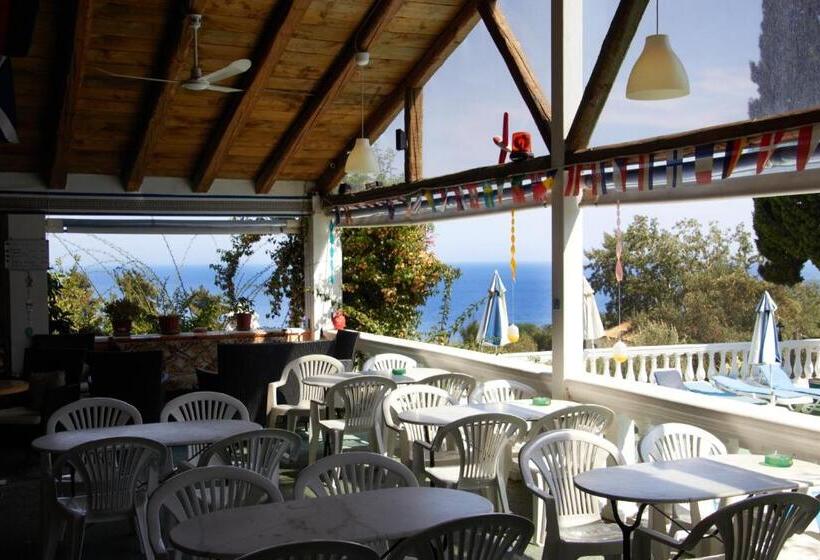 Апартаменты 2 Спальни Вид на Море, Corfu Andromaches Holiday Apartments