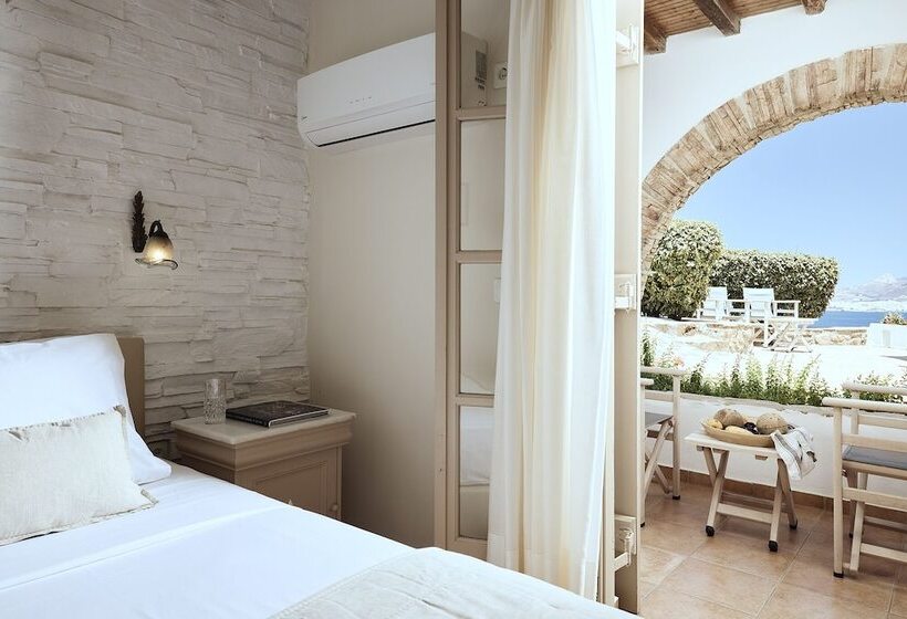 家庭间侧面带海景, Naxos Magic Village