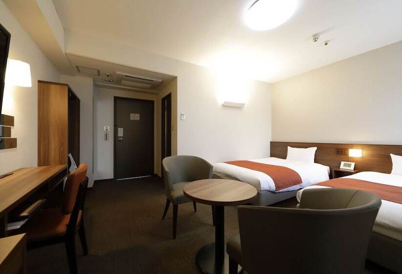 Номер Стандарт, Tokyo Inn