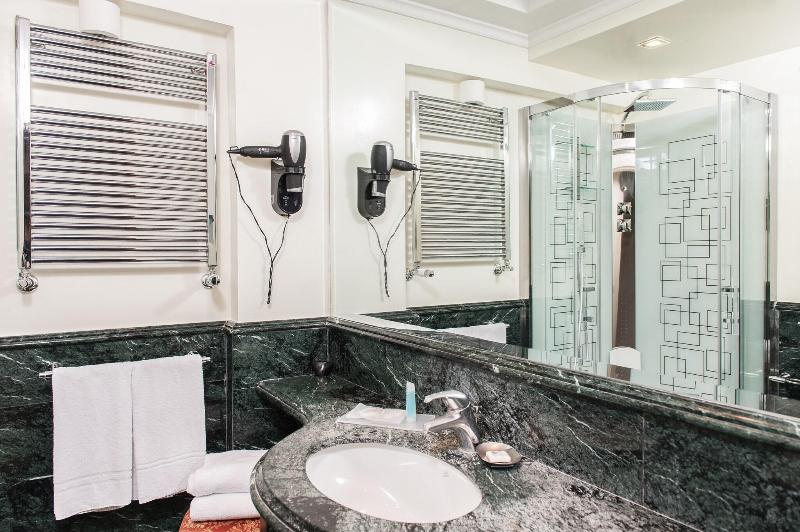 اتاق اجرایی, Trilussa Palace Hotel Congress & Spa