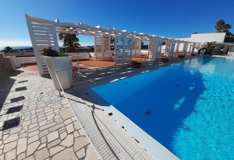 Четырехместный Номер Superior, Messapia Hotel & Resort