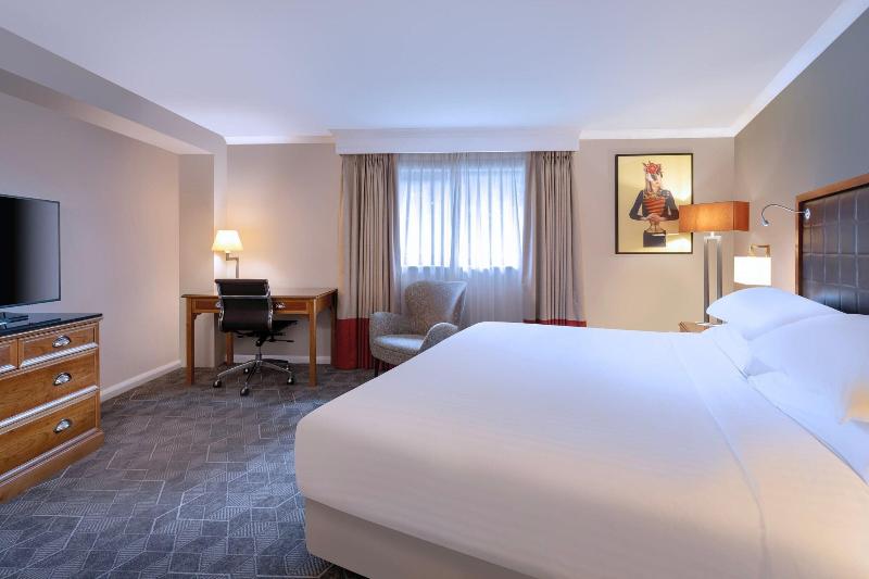 Номер Deluxe Кровать Кинг, Delta Hotels By Marriott Waltham Abbey