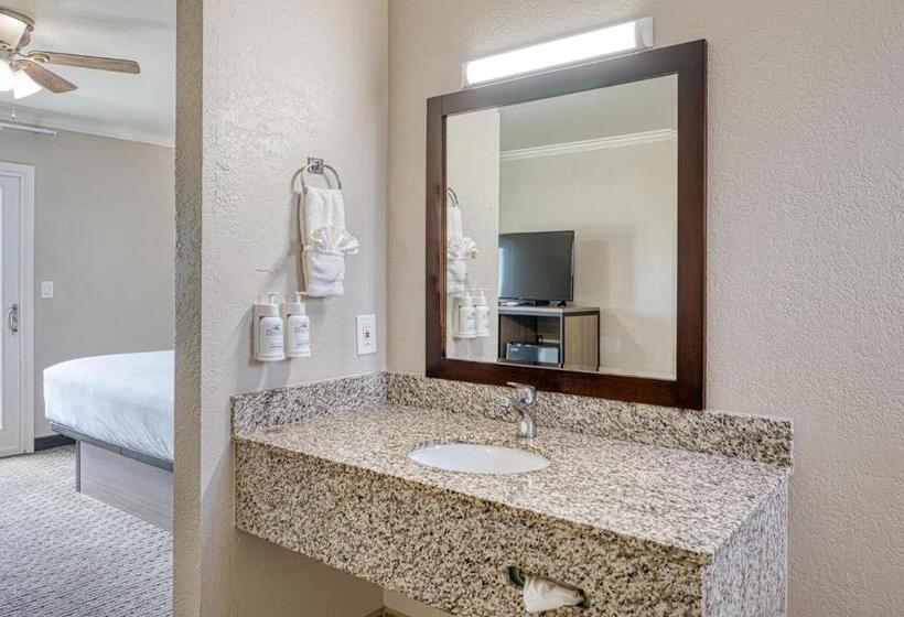 Номер Deluxe Кровать Кинг, Harbor House Inn