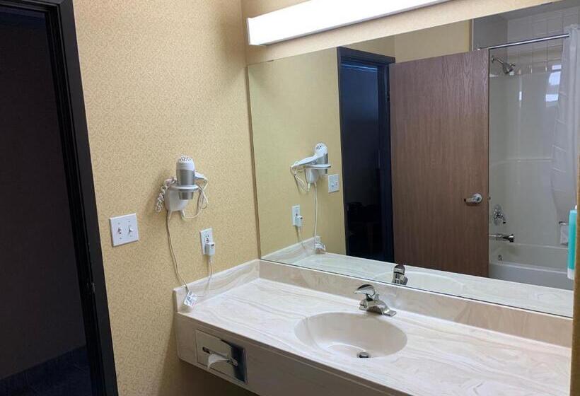 スーペリアールーム, Merit Hotel & Suites
