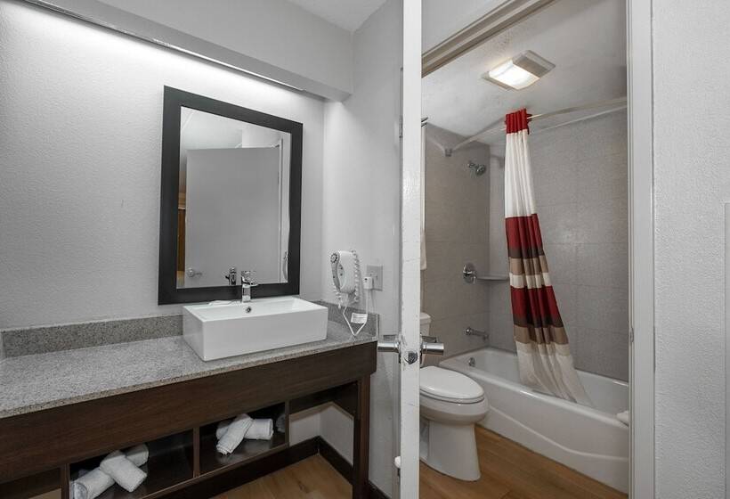 带2个双人床的标准工作室, Red Roof Inn Mt Laurel
