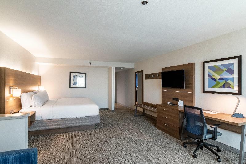 Номер Deluxe Адаптированный для Инвалидов, Wingate By Wyndham Gillette Near Camplex