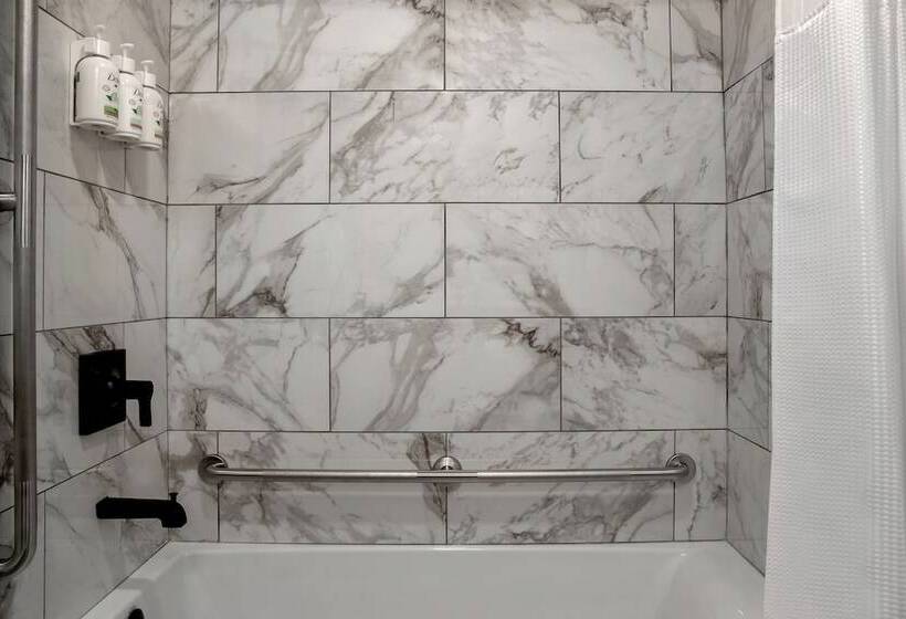 Quarto Estandar, Canalta Cochrane