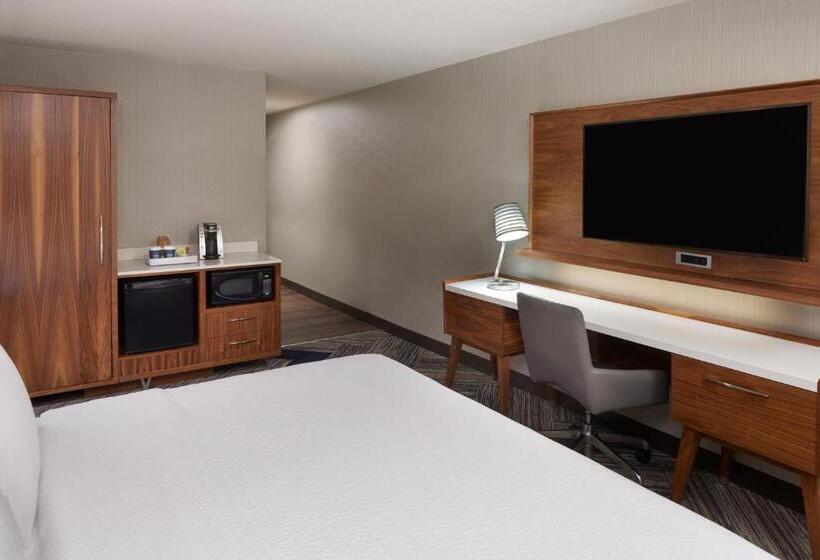 キングサイドベッドのスタンダードワンルーム, Four Points By Sheraton Vaughan