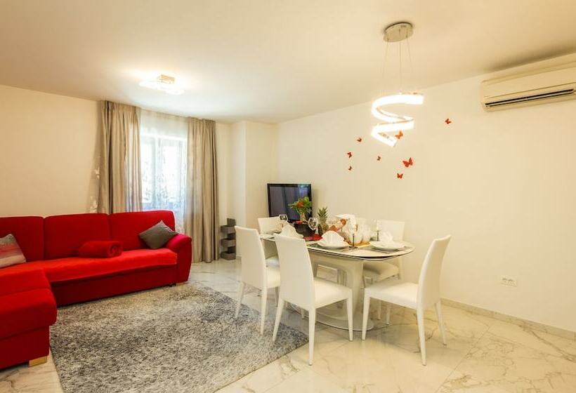 Апартаменты Deluxe 1 Спальня, Aparthotel Gimi