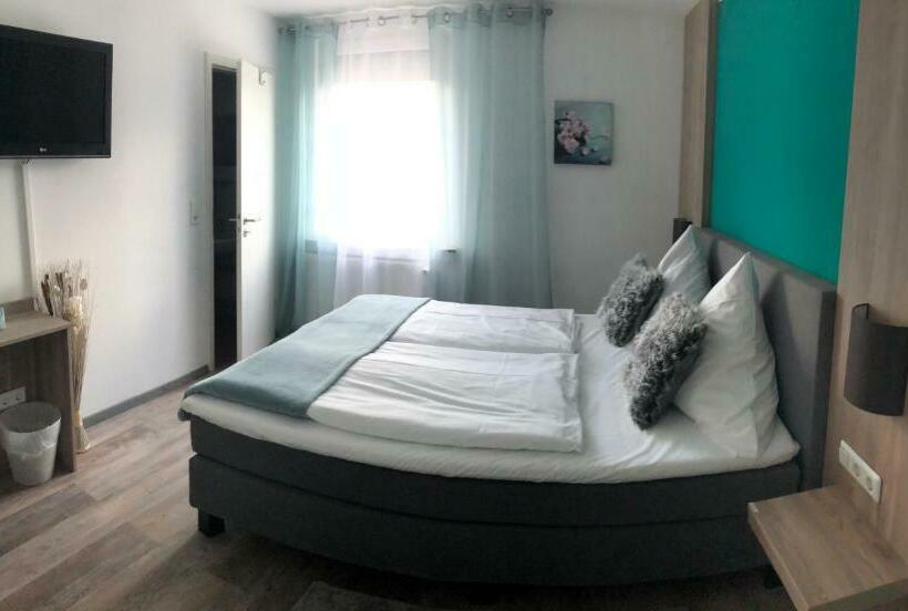 Номер Стандарт, Casalino