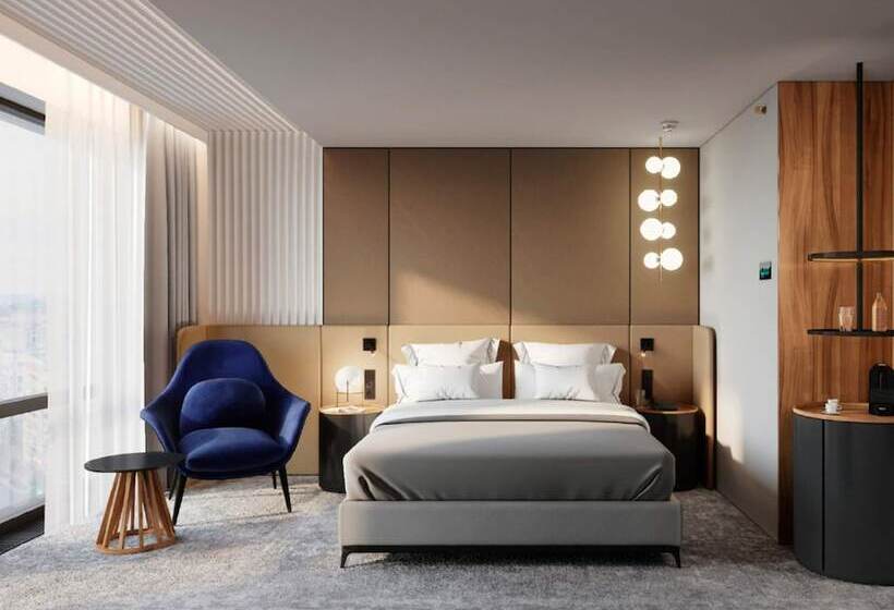 Номер Executive, Mövenpick Moscow Taganskaya