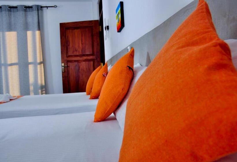Семейный Номер, Super King Star Holiday Resort