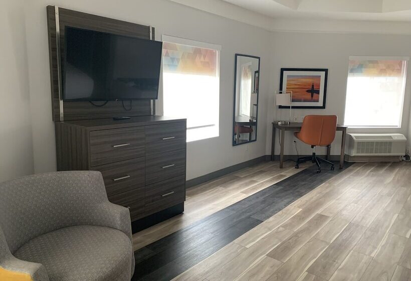 Президентский Люкс, La Quinta By Wyndham Okc North   Quail Springs