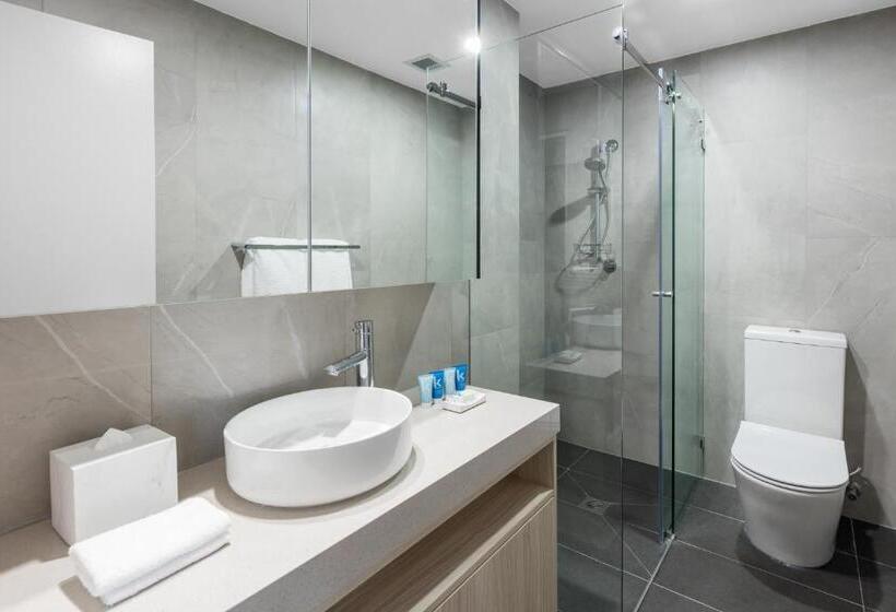 Люкс Deluxe 2 Спальни, Meriton Suites Bondi Junction