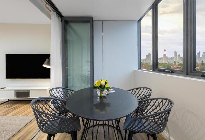 Люкс Deluxe 3 Спальни, Meriton Suites Bondi Junction