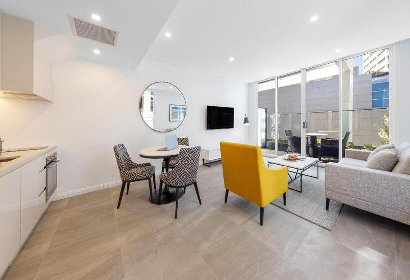 Люкс, Meriton Suites Bondi Junction