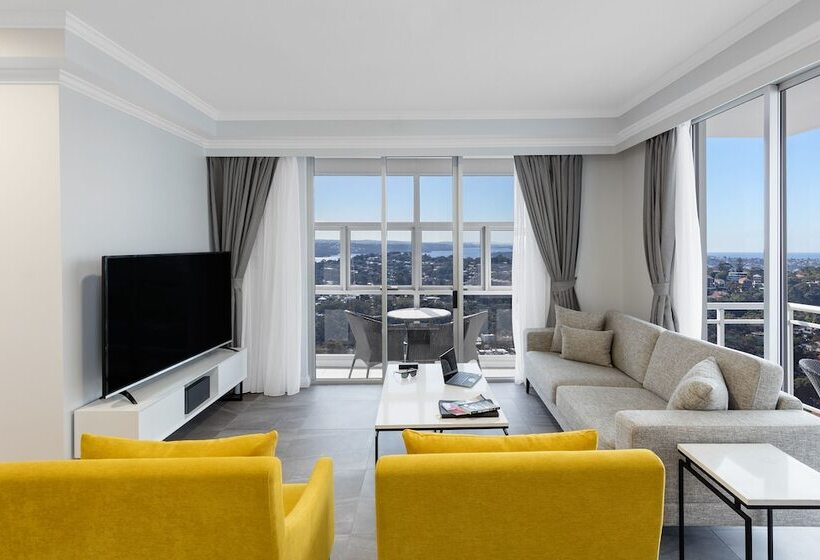 Люкс Deluxe 3 Спальни, Meriton Suites Bondi Junction