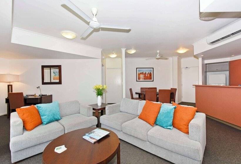 2 베드룸 이그제큐티브 아파트, Metro Advance Apartments &