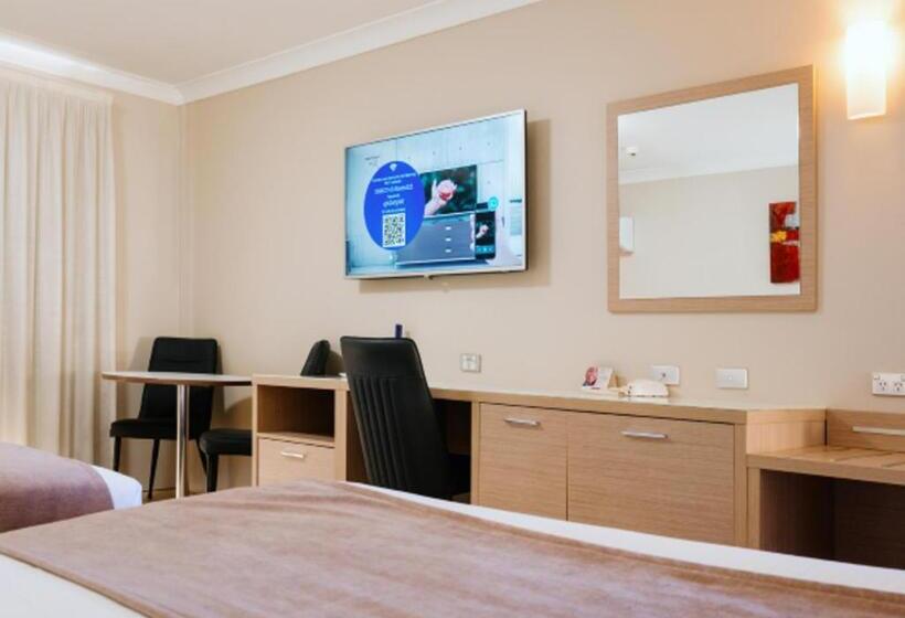 Quarto Estandar, Quality Hotel City Centre