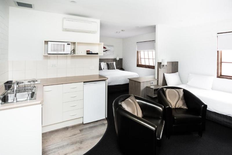 이그제큐티브 스튜디오, Bay Hotel Apartments