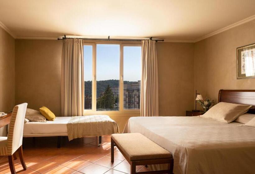 Номер Стандарт Трехместный, Bremon Boutique Hotel By Duquessa Hotel Collection