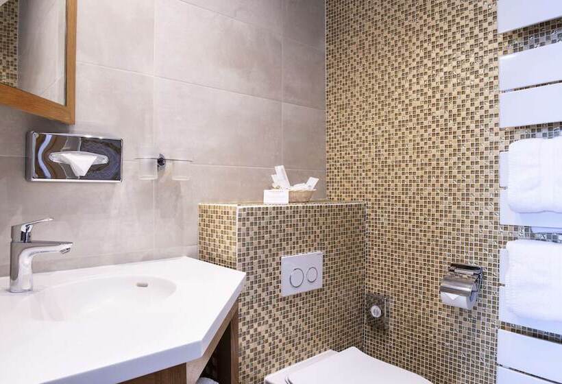 Номер Superior Вид на Море, Best Western Premier Montfleuri