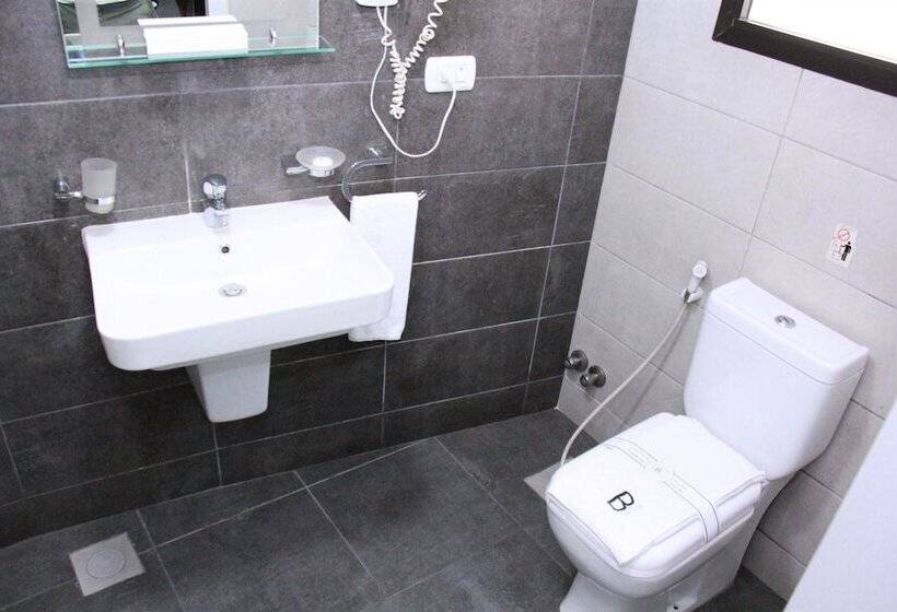 سوئیت خانواده 2 خوابه, Beverly Hotel Beirut