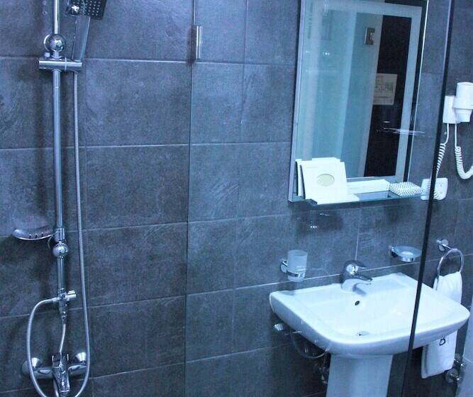 سوییت, Beverly Hotel Beirut