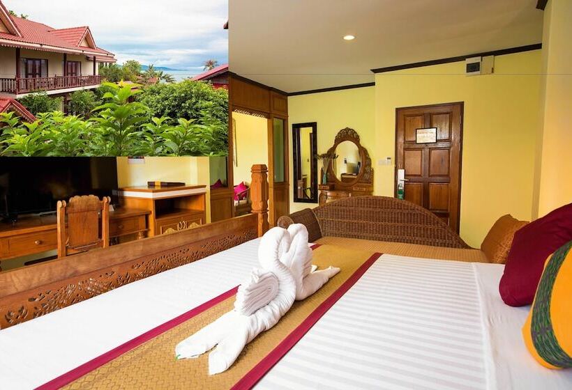Семейный Номер, Buri Beach Resort