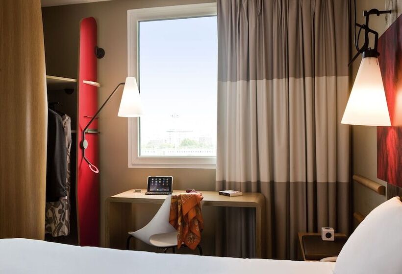 Номер Стандарт, Ibis Bordeaux Centre Gare Saintjean Euratlantique