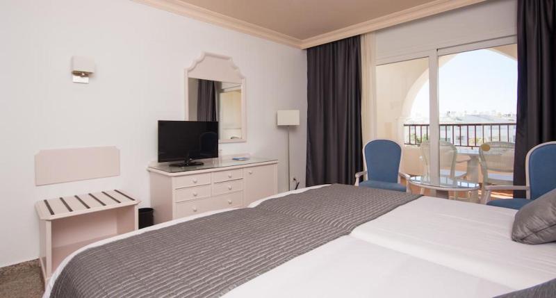 Habitación Superior, Mac Puerto Marina Benalmádena