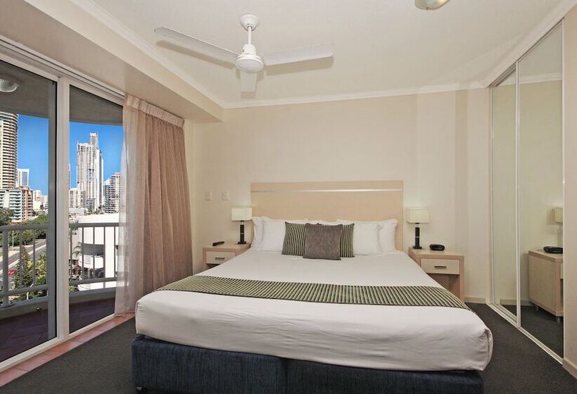 Люкс, Sovereign On The Gold Coast