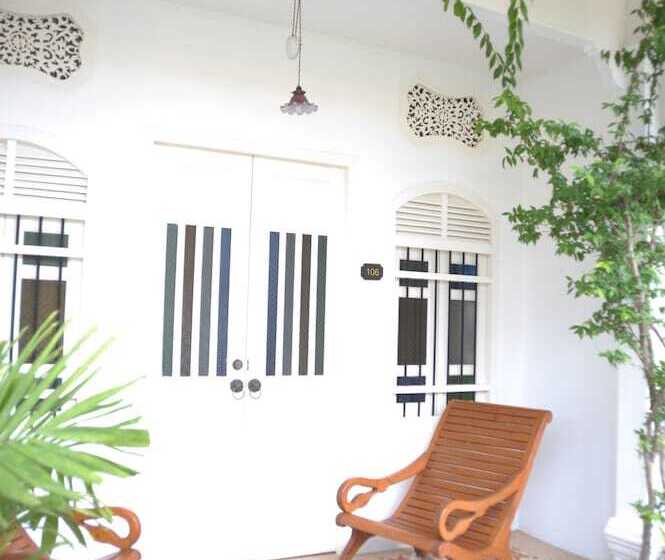 테라스 디럭스 룸, The Old Phuket   Karon Beach Resort   Sha Plus
