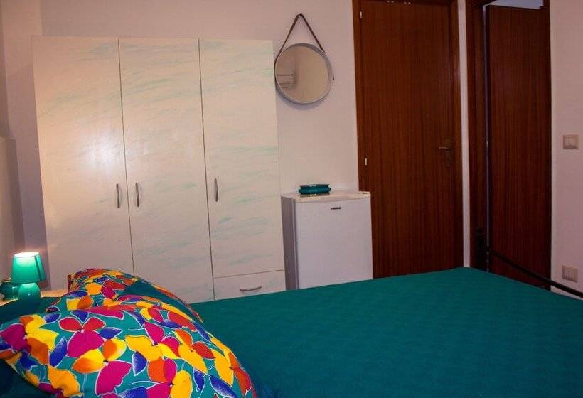 Трехместный Номер Классика, B&b Lighea